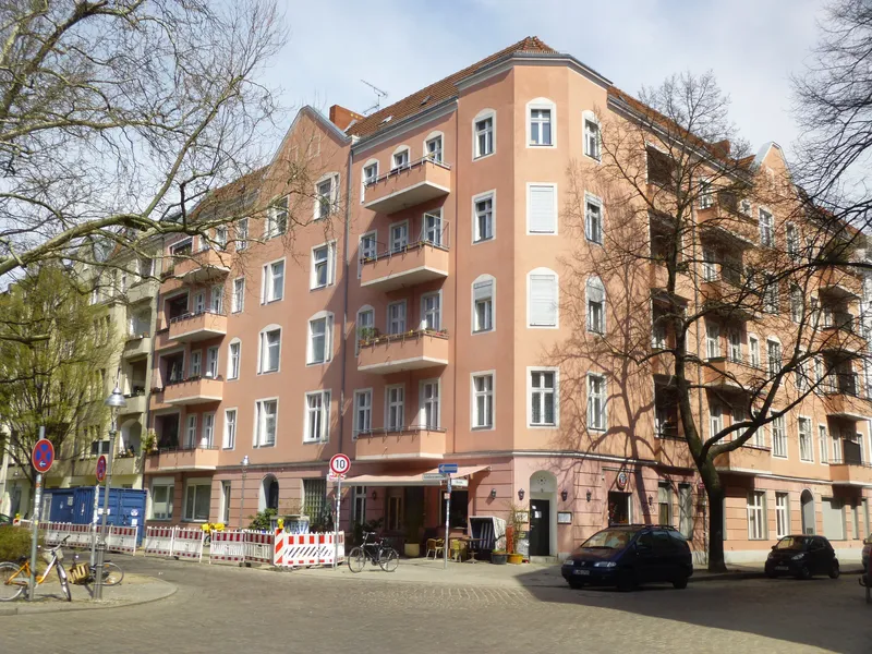 Mitten im Schillerkiez! Kuscheliges 1-Zi. Apartment, hübsch renoviert,  Dielen, ruhig ! — photo 1